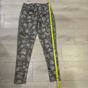 Gently Worn Adidas Aeroready Camouflage Training Pants